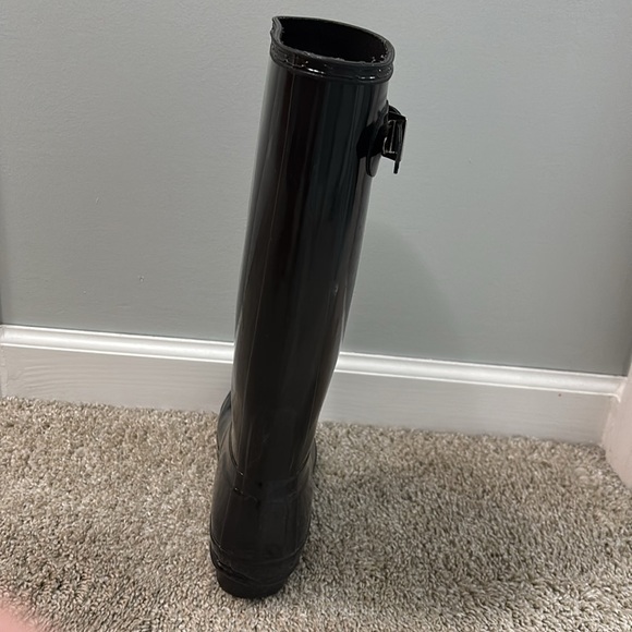 Black Hunter boots size 7 - Picture 3 of 4